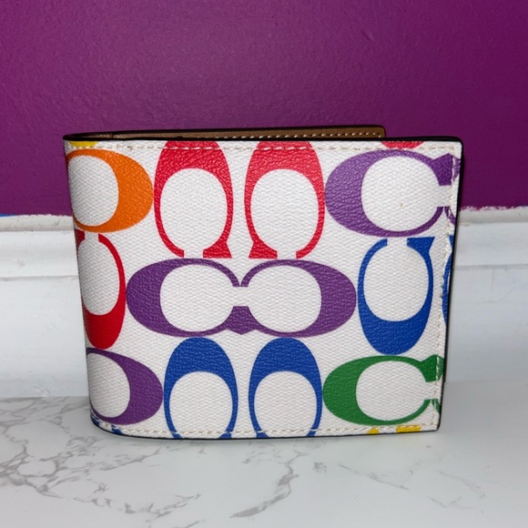 NWT COACH 3 in 1 Wallet in Rainbow Signature Canvas - Picture 4 of 8